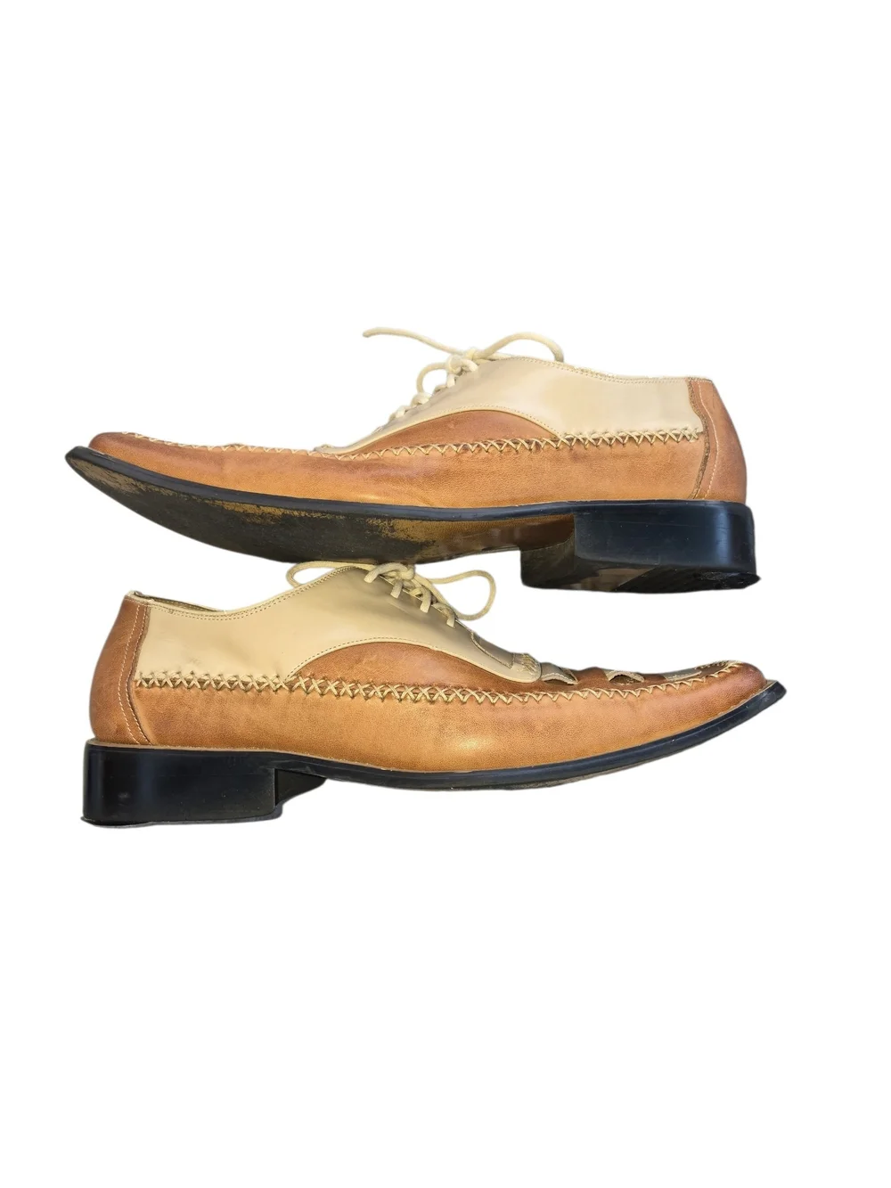 Men's Two-Tone Cream and Tan Leather Lace-Up Oxfords
